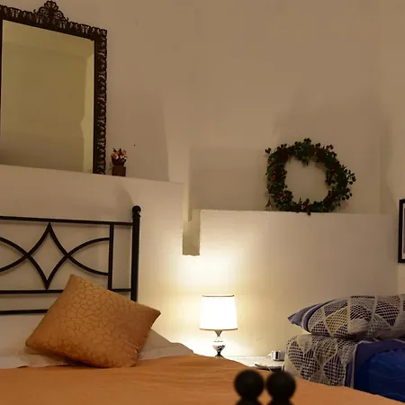Il Segreto Di Via Laura - House In Apartman *