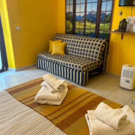 Amarelo House Florence