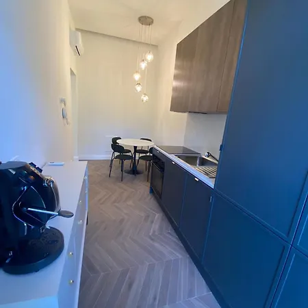Apartament Pm 57 Via Vittorio Locchi *
