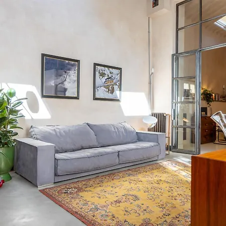 Apartment The Urban Loft By Mmega *