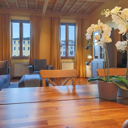 Apartment Florence- Dante's View-piazza Santa Croce In The Heart Of Florence