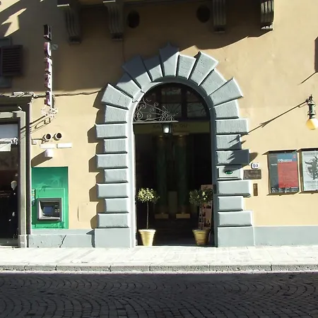 Delle Tele 3* Florence