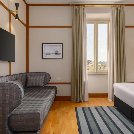 Mate Luca, Hotel 4*