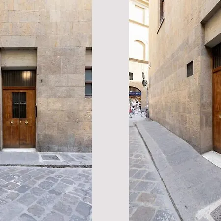 Apartment Rinascimento Luxury In *