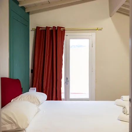Residenza D'epoca White *