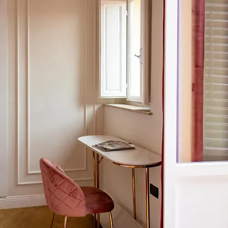 Residenza D'epoca White Affittacamere *