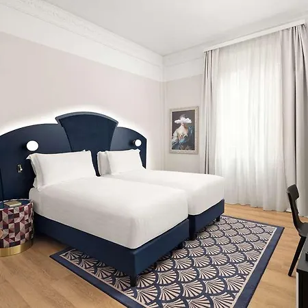 Anglo American Curio Collection By Hilton 4* Florence