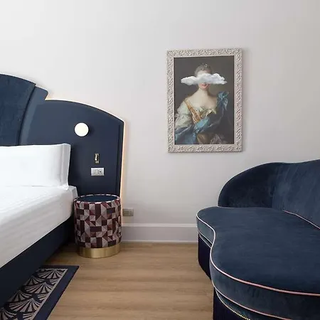 Anglo American Curio Collection By Hilton Hotel