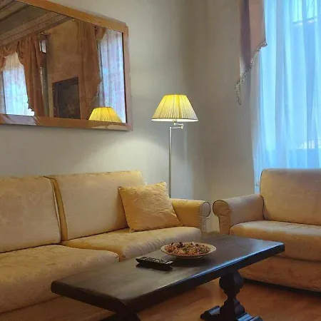 Aparthotel Tornabuoni La Petite