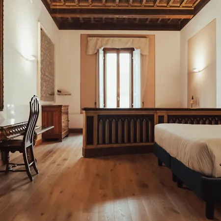 Hotel Ii Guelfo Bianco 3*