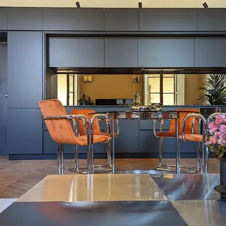 La Renaissance - Luxury House In Heart