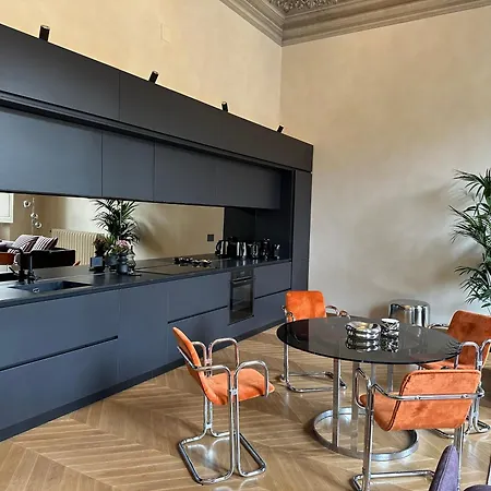 La Renaissance - Luxury House In Heart