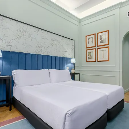 Room Mate Collection Isabella, Florence 4*
