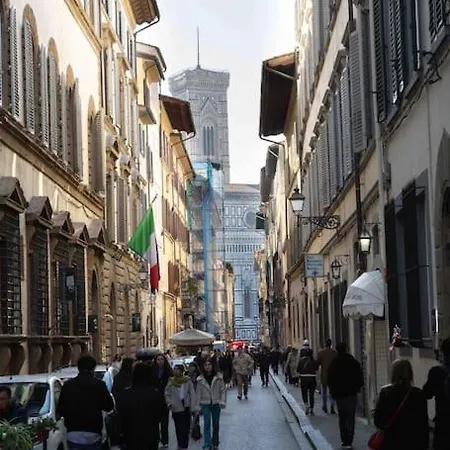 Patri House A Due Passi Dal Duomo Florence