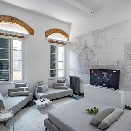 Explore Florence, Your Unforgettable At Via Giraldi House *
