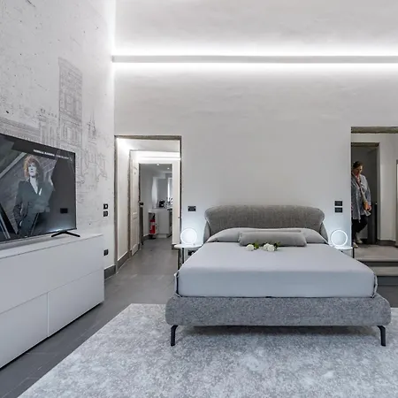 Explore Florence, Your Unforgettable At Via Giraldi House Florence