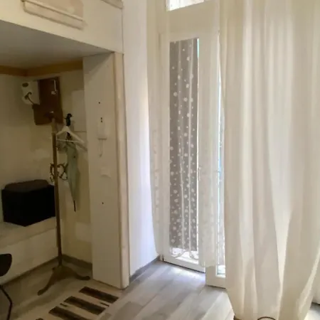 Cosy Modern Flat Private Patio