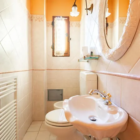 Ruote First Apartment