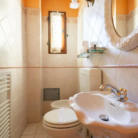 Ruote First Apartment