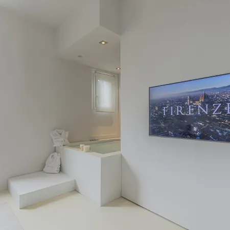 Aura Luxury Property *
