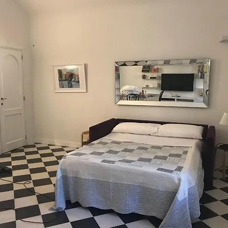 Διαμέρισμα New Quiet Flat - Santa Croce View - Servizi Φλωρεντία