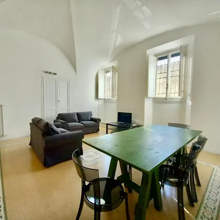 Giusti 30 Apartment *