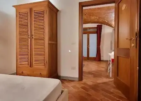 Apartment Toscanella23 *