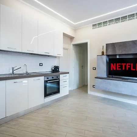 Apartment 5 Minuti Stazione Luxury Fi *