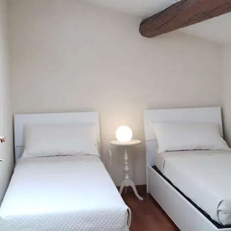 Apartment Sanesi's Penthouse Florence