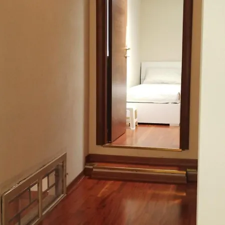 Sanesi's Penthouse Apartment