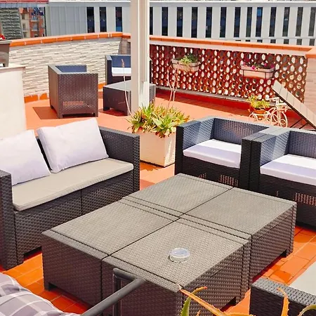 Panoramic Luxury Little Penthouse *