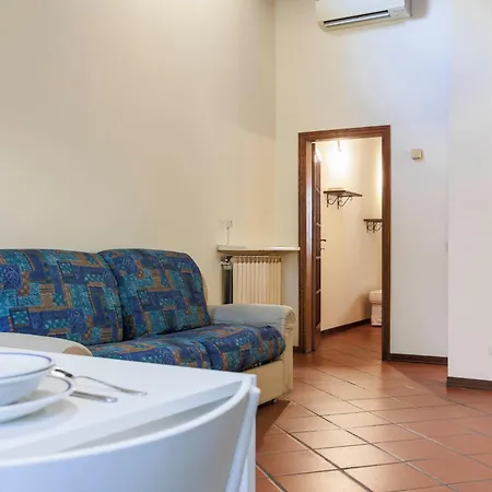 San Frediano Comfortable Apartment