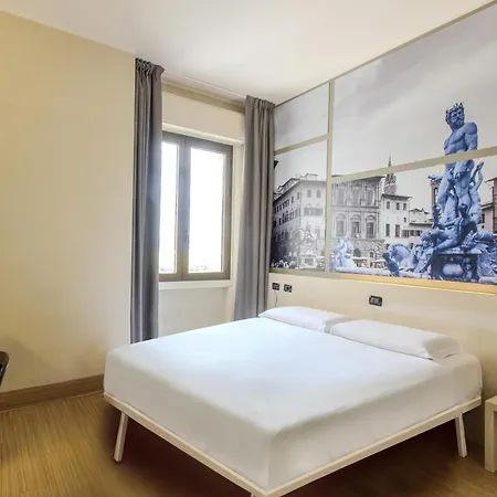 Novoli Hotel 3*