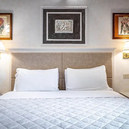 Hotel Alessandra 2*