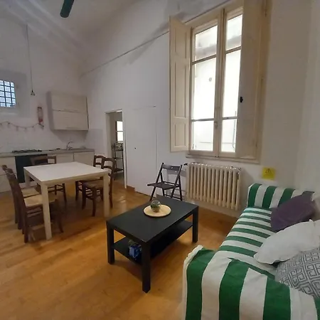 Apartment Cavour 46 First Florence