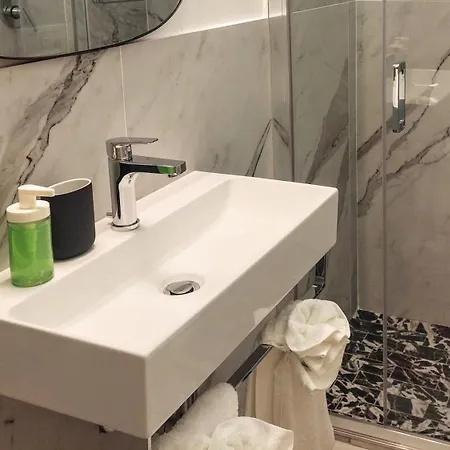 - Il Ghiro Apartment *