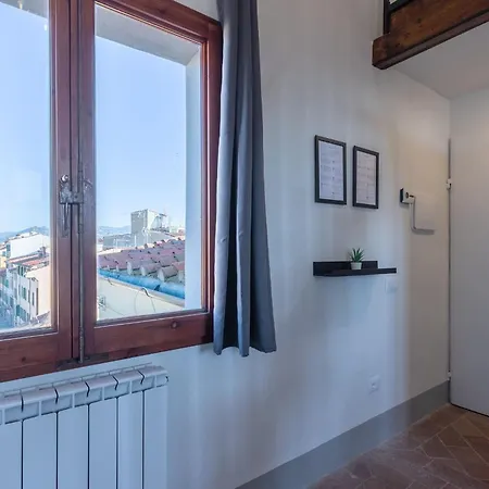Finestra Sul Duomo Apartment *