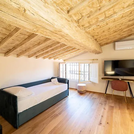 Residenza D'epoca Palazzo Salviati Quaratesi Guest house *