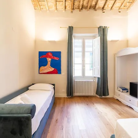 Residenza D'epoca Palazzo Salviati Quaratesi *