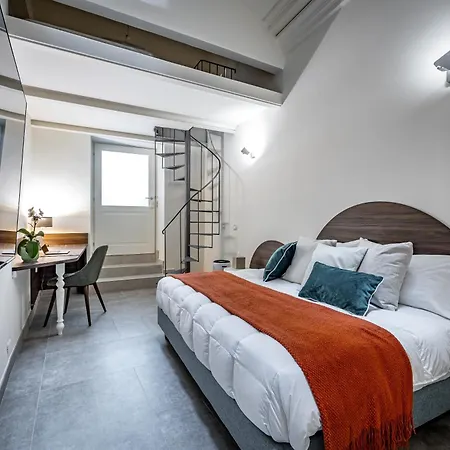 Dimora Collection - Le Corti - Boutique Luxury In A Restored 13th Century Convent, With Sauna And Gym (adults Only) Florence