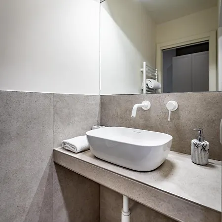 Aparthotel Dimora Collection - Le Corti - Boutique Luxury In A Restored 13th Century Convent, With Sauna And Gym (adults Only)