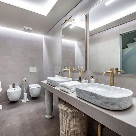 Dimora Collection - Le Corti - Boutique Luxury In A Restored 13th Century Convent, With Sauna And Gym (adults Only) * Florence