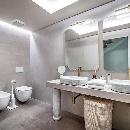 Dimora Collection - Le Corti - Boutique Luxury In A Restored 13th Century Convent, With Sauna And Gym (adults Only) Aparthotel