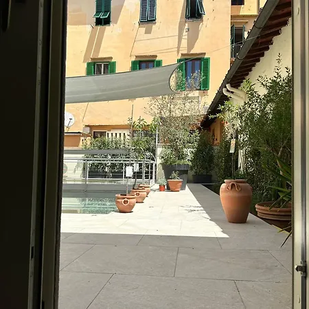 Dimora Collection - Le Corti - Boutique Luxury In A Restored 13th Century Convent, With Sauna And Gym (adults Only) * Florence
