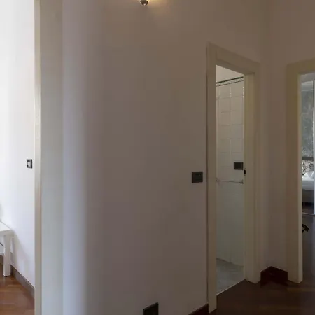 Italian Experience-novoli Apartamento *