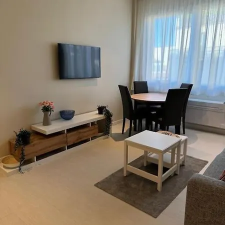 Apartment Degli Artisti - 4 Posti *