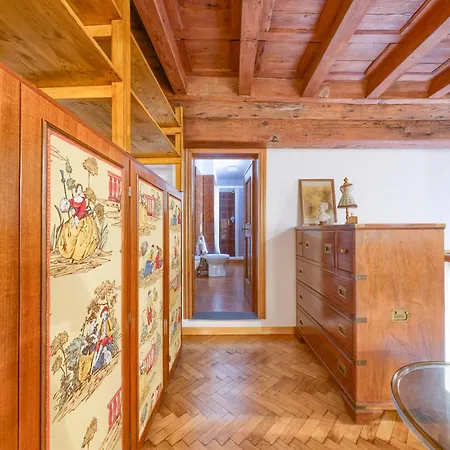 La Casa Di Dante Alighieri Florence