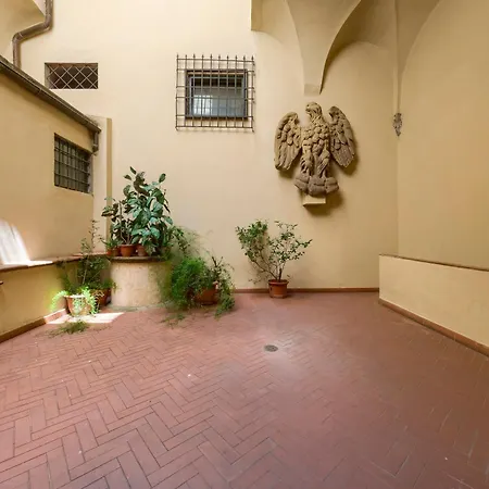 La Casa Di Dante Alighieri Florence