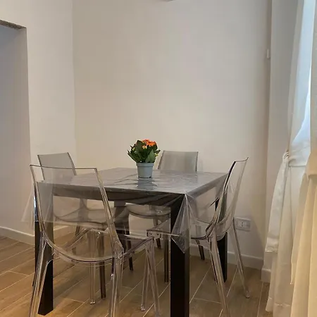Apartment Flat In Centro Storico La Casa Di Luna