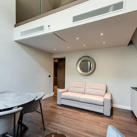 Appartamento Deluxe Flat In Center *